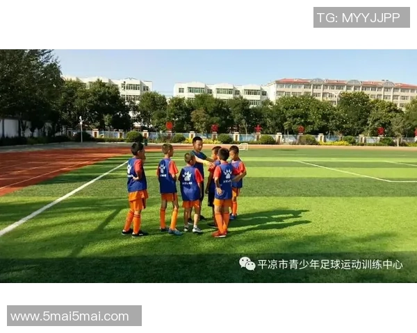 从零起步掌握足球心理素质的全面提升策略与实用技巧 从零起步掌握足球心理素质的全面提升策略与实用技巧