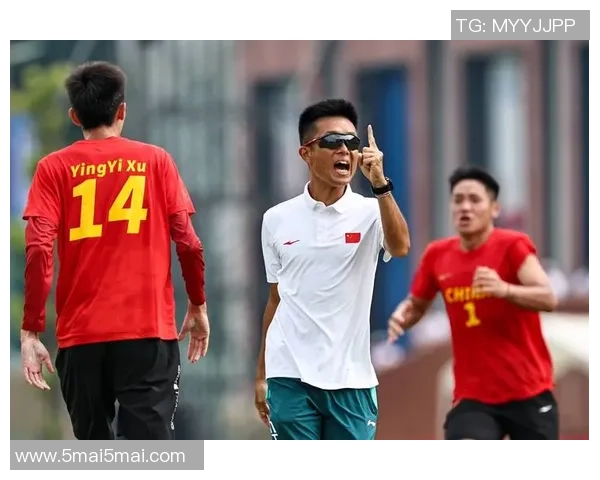 成都飞盘队与杭州飞盘队速度对比赛后分析与战术探讨 成都飞盘队与杭州飞盘队速度对比赛后分析与战术探讨