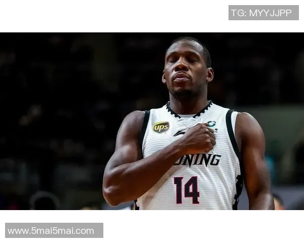 亨克与弗伦激战正酣谁能在这场对决中笑到最后 亨克与弗伦激战正酣谁能在这场对决中笑到最后